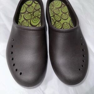 Crocs Tully Women’s Size 6